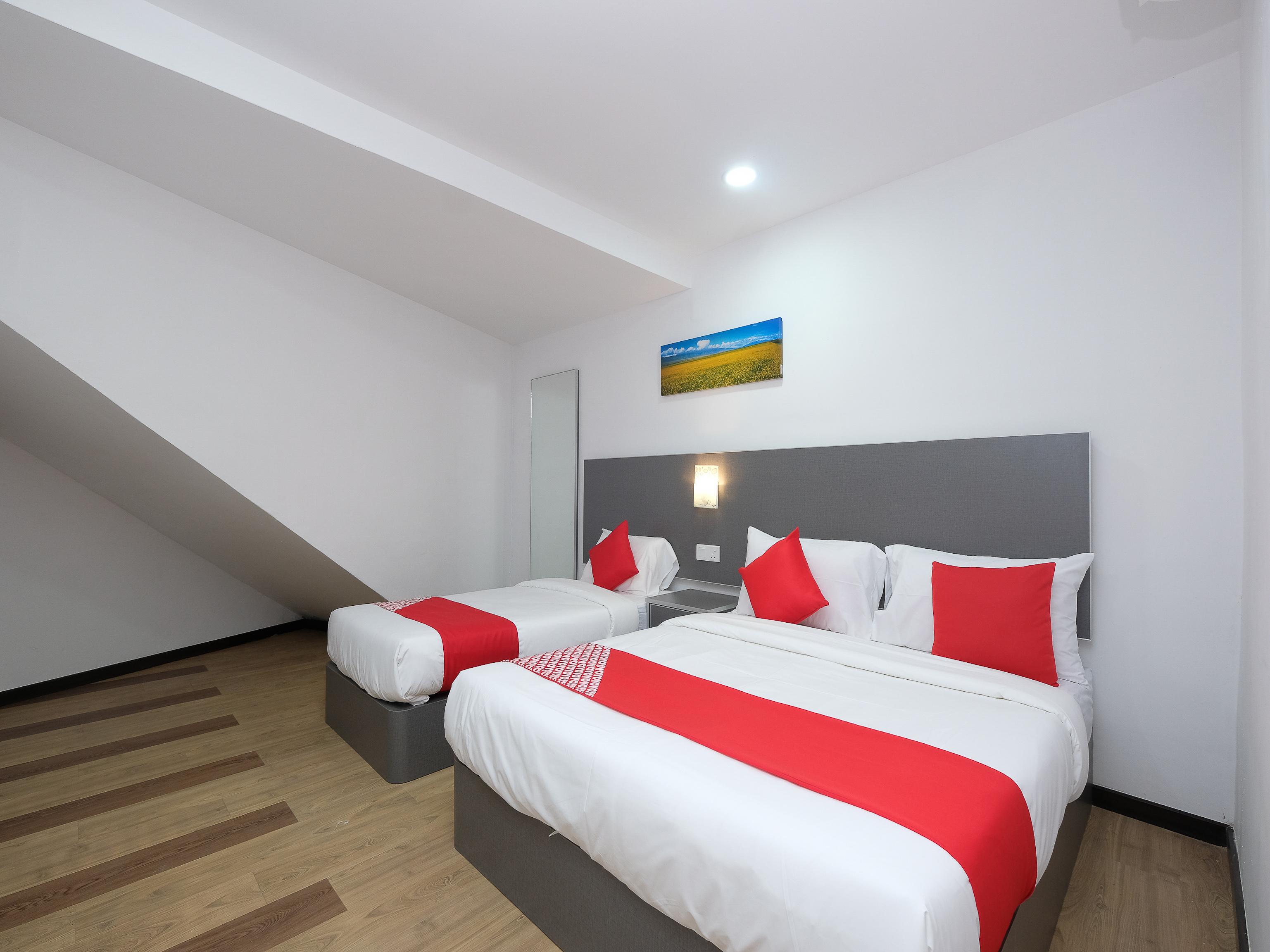 Oyo 44043 First Garden Hotel Kuantan Eksteriør bilde